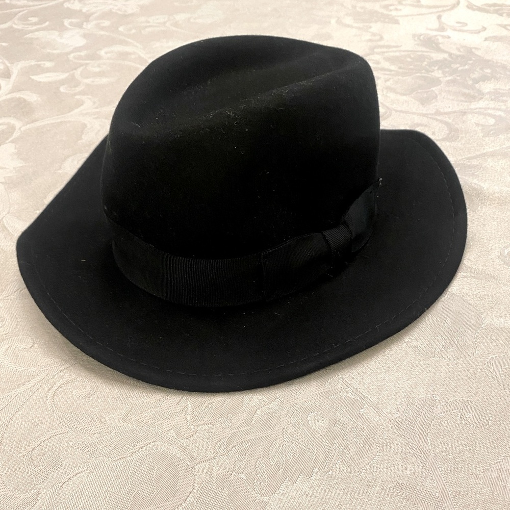Nine West Black Felt Hat